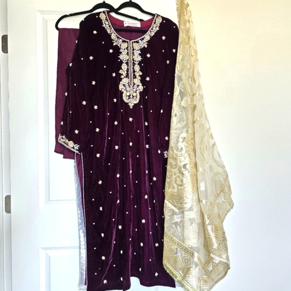 Purple Velvet Embroidered Pakistani/Punjabi/Indian Suit by Erum Emaan - Size XL